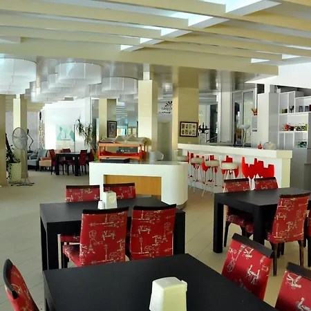 Lägenhetshotell Smartline Sunpark (adults Only)